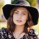 success stories femme au chapeau 2 success stories-femme au chapeau